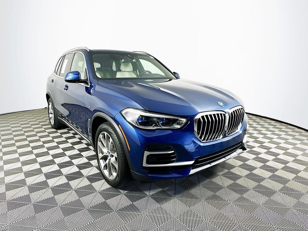 2023 BMW X5 xDrive45e
