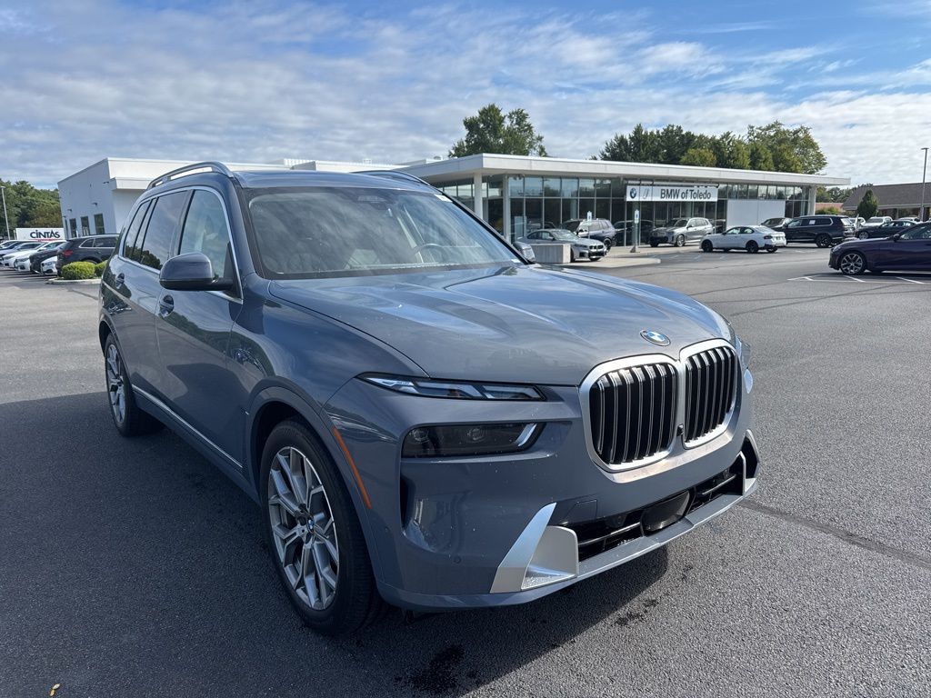 2023 BMW X7 xDrive40i